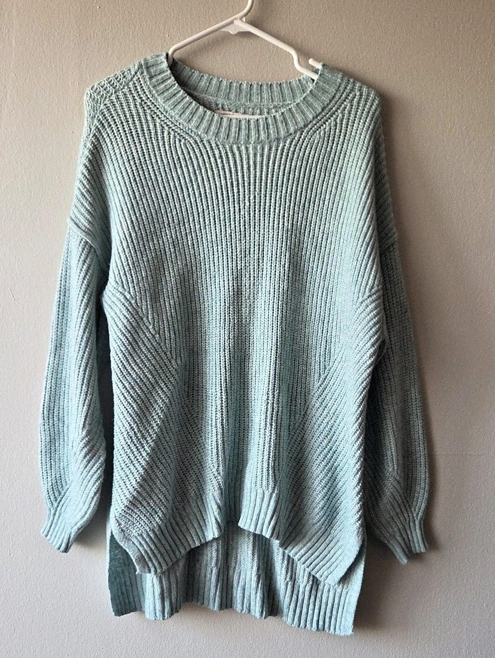 American Eagle ribbed knit crew neck sweater in sage green
